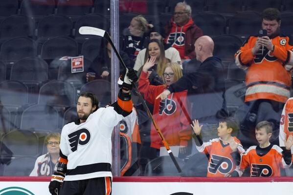 Flyers coach Tortorella defends Provorov s Pride boycott AP News